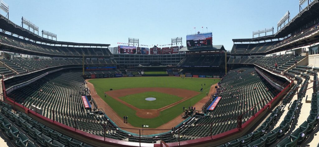 Texas Rangers and Globe Life Announce Naming Rights Partnership