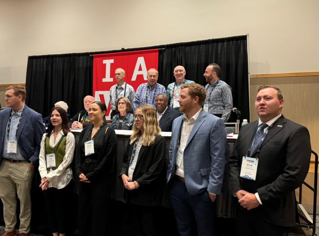 The panel of IAVM veteran storytellers pose with 30|UNDER|30 members who introduced the panelists.